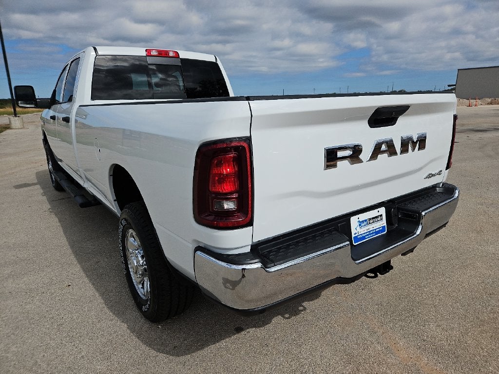 2027 RAM 2500 RAM 2500 TRADESMAN CREW CAB 4X4 8' BOX