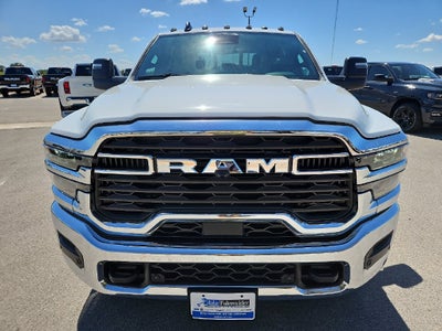 2027 RAM 2500 RAM 2500 TRADESMAN CREW CAB 4X4 8' BOX