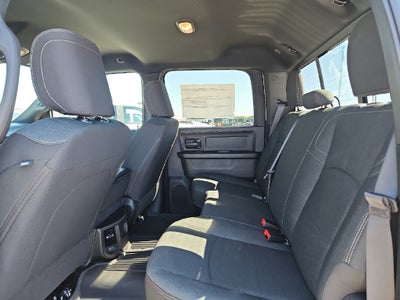 2027 RAM 2500 RAM 2500 TRADESMAN CREW CAB 4X4 8' BOX
