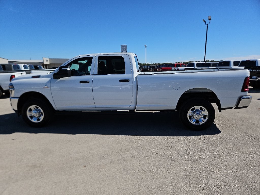 2027 RAM 2500 RAM 2500 TRADESMAN CREW CAB 4X4 8' BOX