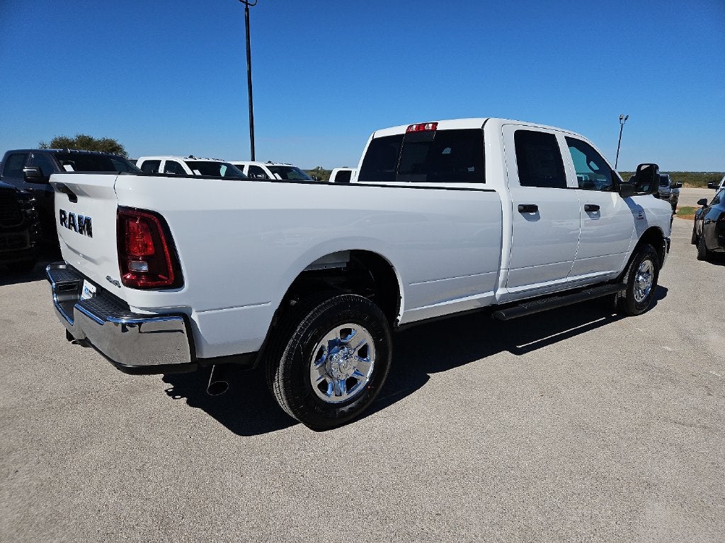2027 RAM 2500 RAM 2500 TRADESMAN CREW CAB 4X4 8' BOX