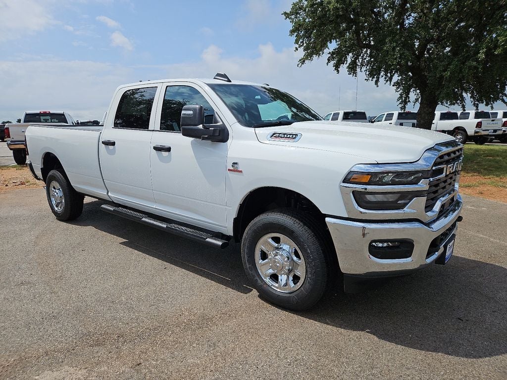 2026 RAM 2500 RAM 2500 TRADESMAN CREW CAB 4X4 8' BOX