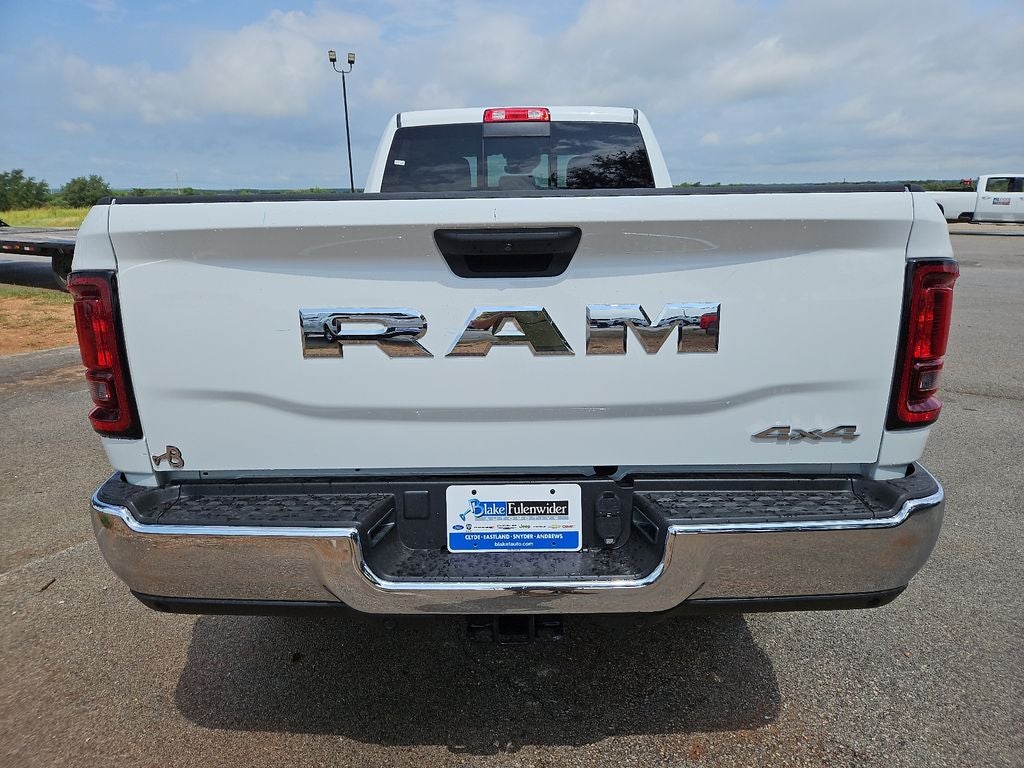 2026 RAM 2500 RAM 2500 TRADESMAN CREW CAB 4X4 8' BOX