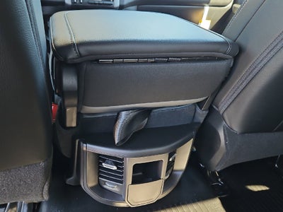 2027 RAM 2500 RAM 2500 TRADESMAN CREW CAB 4X4 8' BOX
