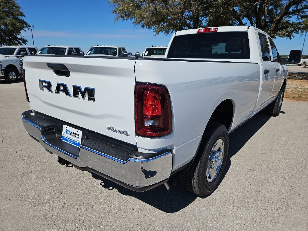 2027 RAM 2500 RAM 2500 TRADESMAN CREW CAB 4X4 8' BOX