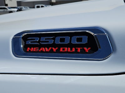 2027 RAM 2500 RAM 2500 TRADESMAN CREW CAB 4X4 8' BOX