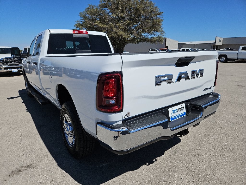 2027 RAM 2500 RAM 2500 TRADESMAN CREW CAB 4X4 8' BOX