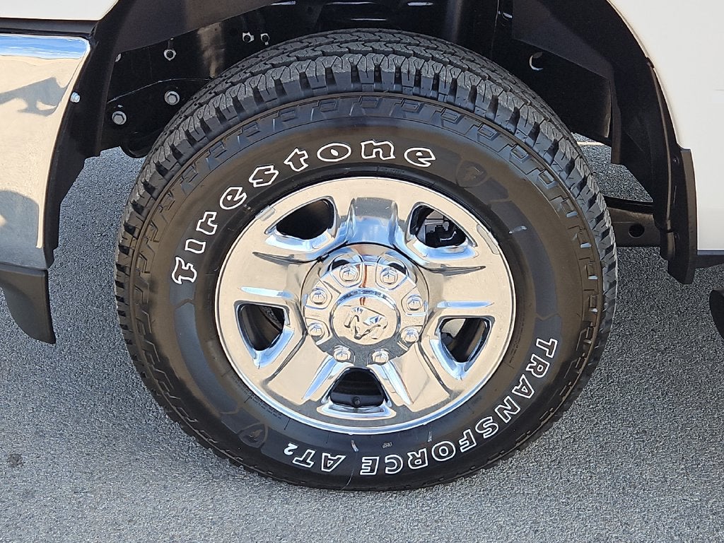 2027 RAM 2500 RAM 2500 TRADESMAN CREW CAB 4X4 8' BOX