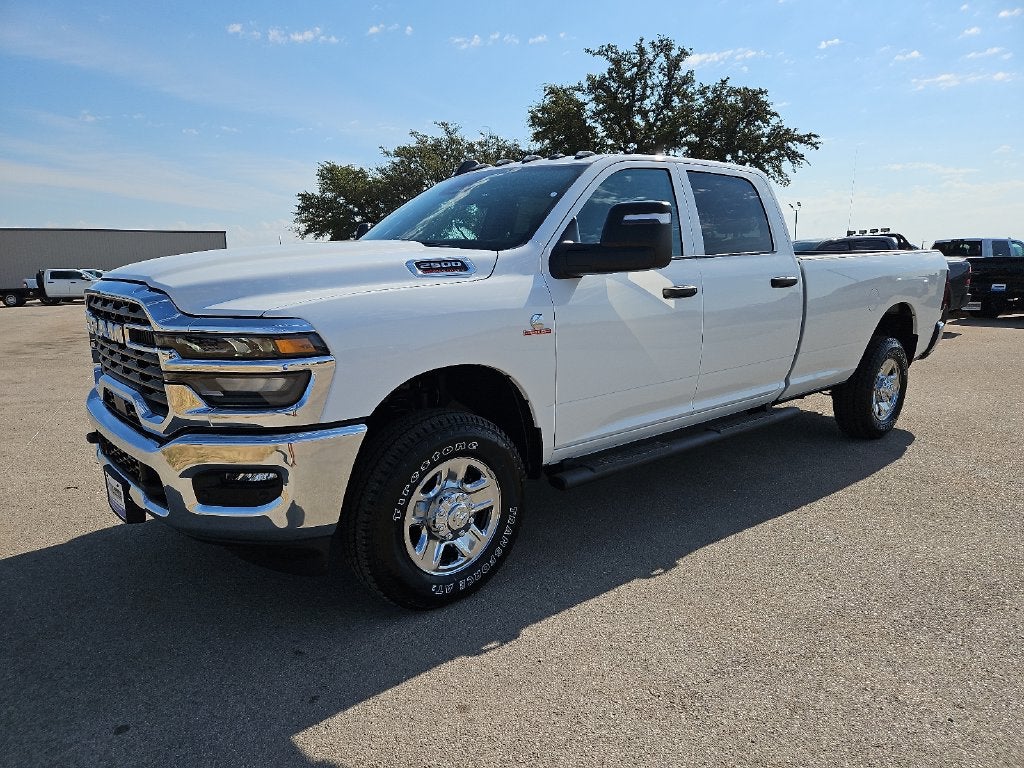 2027 RAM 2500 RAM 2500 TRADESMAN CREW CAB 4X4 8' BOX