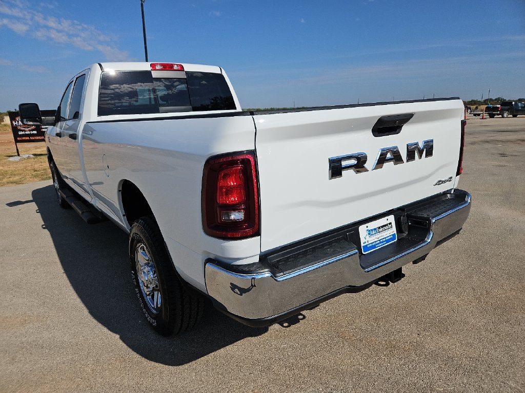 2027 RAM 2500 RAM 2500 TRADESMAN CREW CAB 4X4 8' BOX