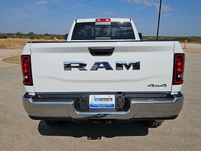 2027 RAM 2500 RAM 2500 TRADESMAN CREW CAB 4X4 8' BOX