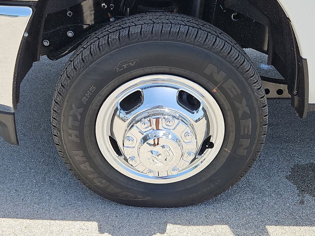 2026 RAM 3500 Chassis RAM 3500 TRADESMAN CREW CAB CHASSIS 4X4 60' CA