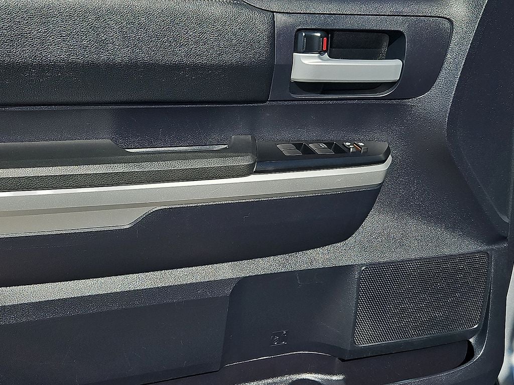 2015 Toyota Tundra Base