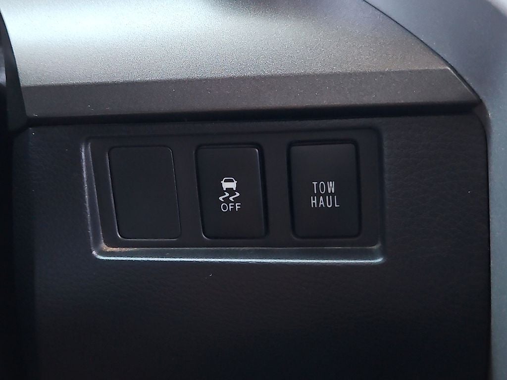 2015 Toyota Tundra Base