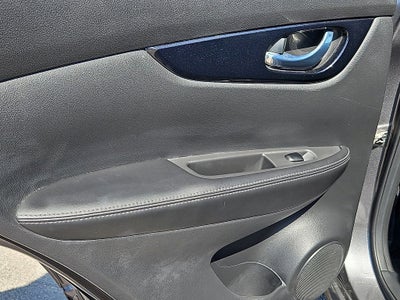 2020 Nissan Rogue Sport SV FWD Xtronic CVT