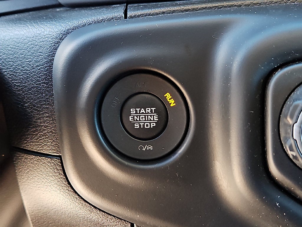 2023 Jeep Wrangler 4-Door Sport 4x4