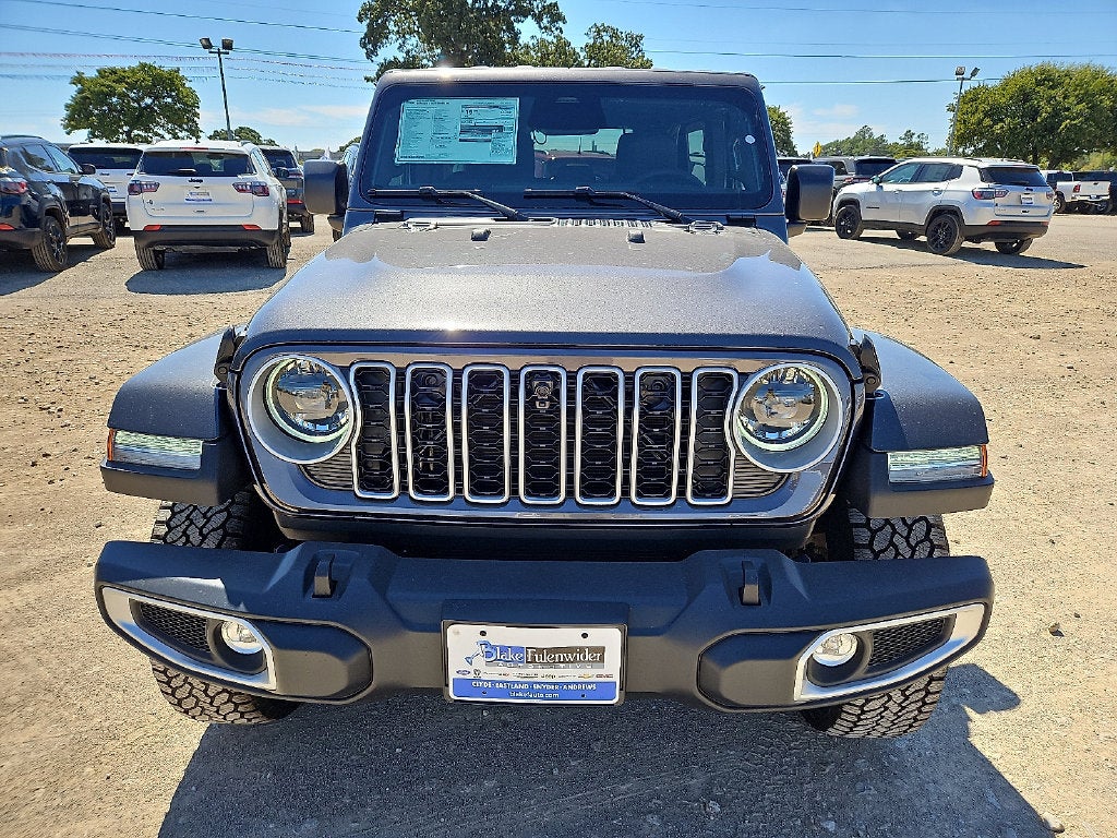 2027 Jeep Wrangler WRANGLER 4-DOOR SAHARA