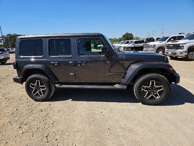 2027 Jeep Wrangler WRANGLER 4-DOOR SAHARA