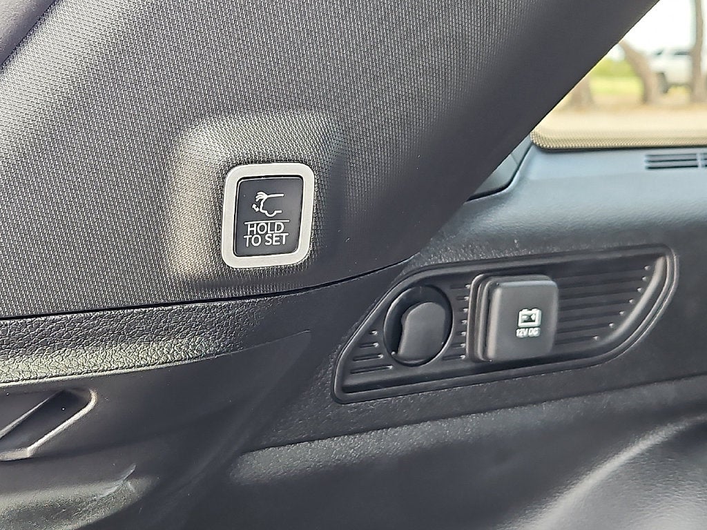 2027 Jeep Grand Cherokee GRAND CHEROKEE LAREDO ALTITUDE 4X4