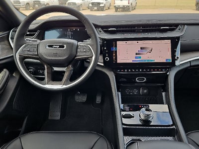 2027 Jeep Grand Cherokee GRAND CHEROKEE LIMITED 4X4