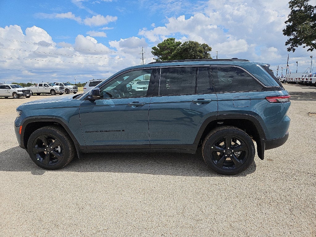 2027 Jeep Grand Cherokee GRAND CHEROKEE LIMITED 4X4