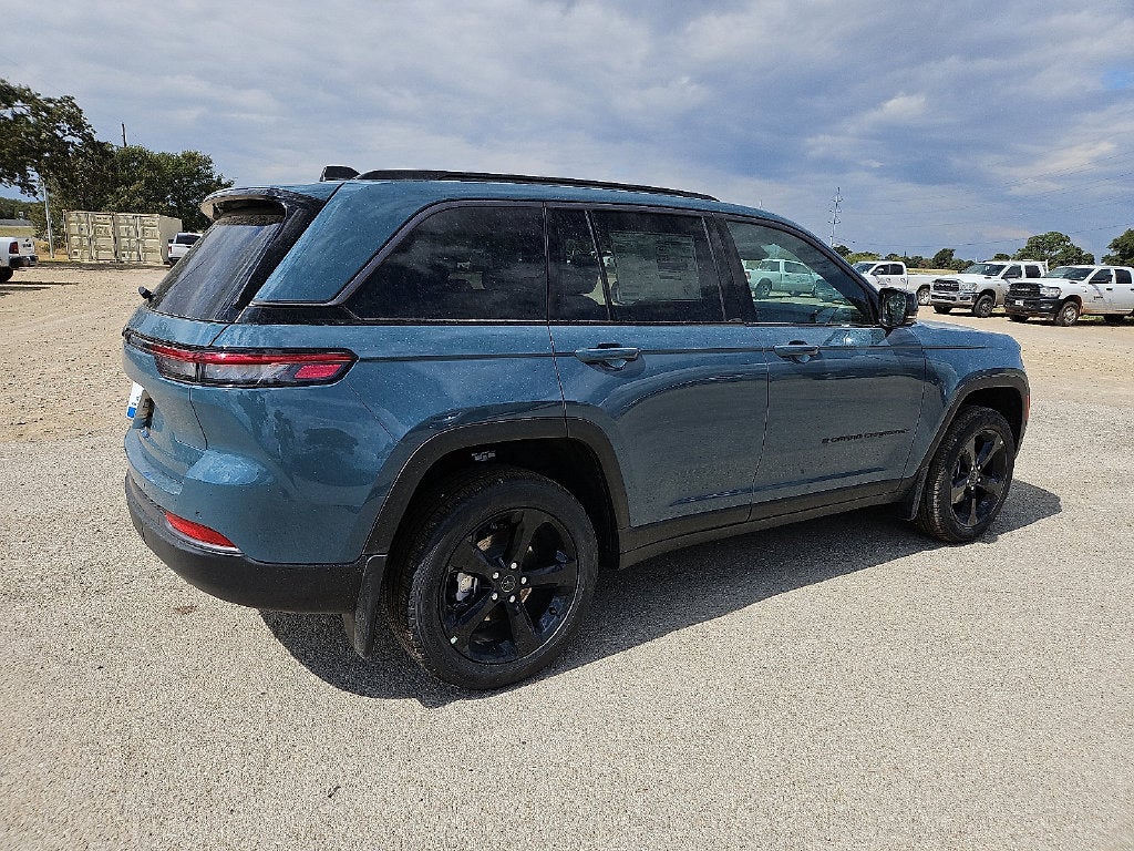 2027 Jeep Grand Cherokee GRAND CHEROKEE LIMITED 4X4