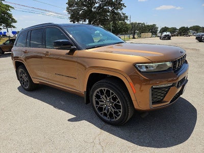 2026 Jeep Grand Cherokee GRAND CHEROKEE SUMMIT 4X4