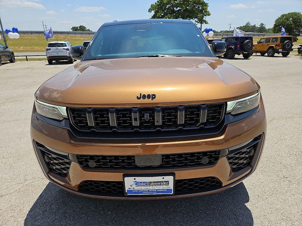 2026 Jeep Grand Cherokee GRAND CHEROKEE SUMMIT 4X4