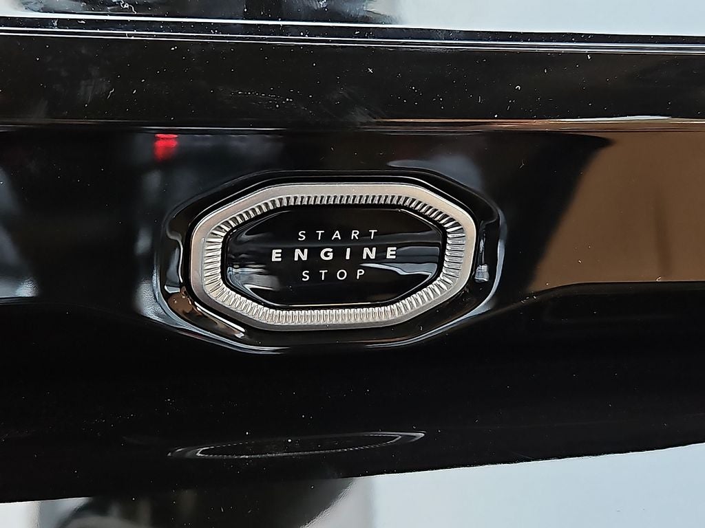 2026 Jeep Grand Cherokee GRAND CHEROKEE SUMMIT 4X4