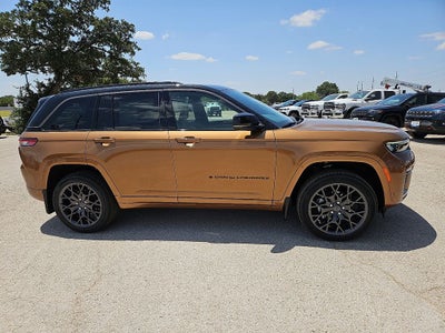 2026 Jeep Grand Cherokee GRAND CHEROKEE SUMMIT 4X4