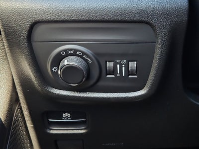 2027 Jeep Grand Cherokee GRAND CHEROKEE L LAREDO X 4X2