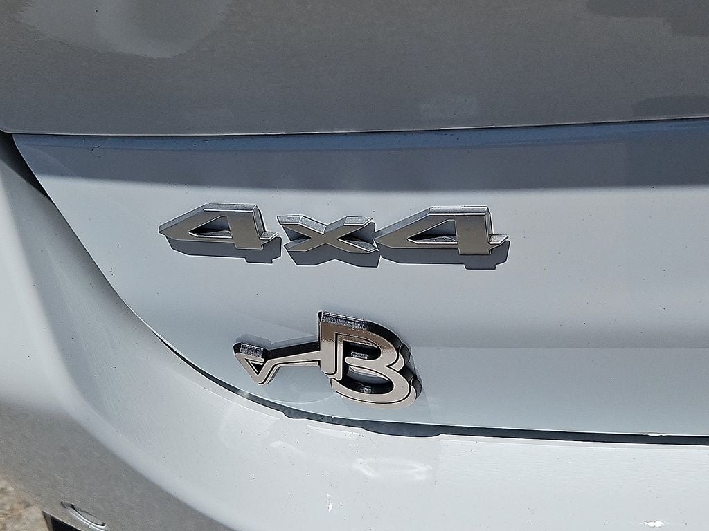 2026 Jeep Grand Cherokee GRAND CHEROKEE L LAREDO X 4X4