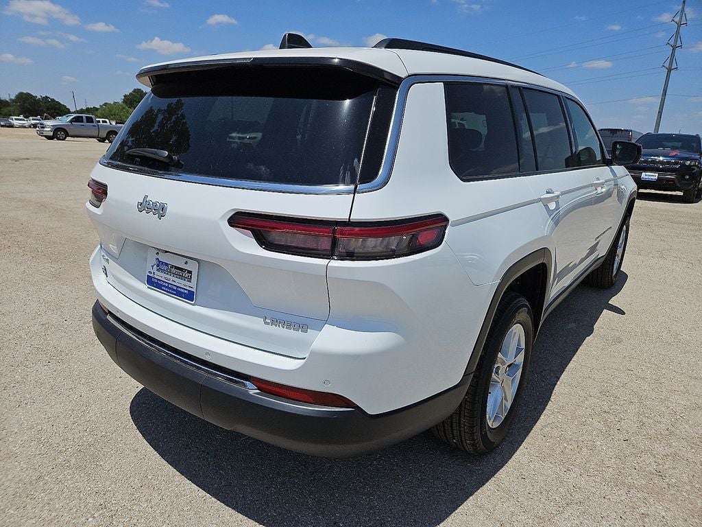 2026 Jeep Grand Cherokee GRAND CHEROKEE L LAREDO X 4X4
