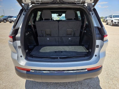 2026 Jeep Grand Cherokee GRAND CHEROKEE L LAREDO X 4X4