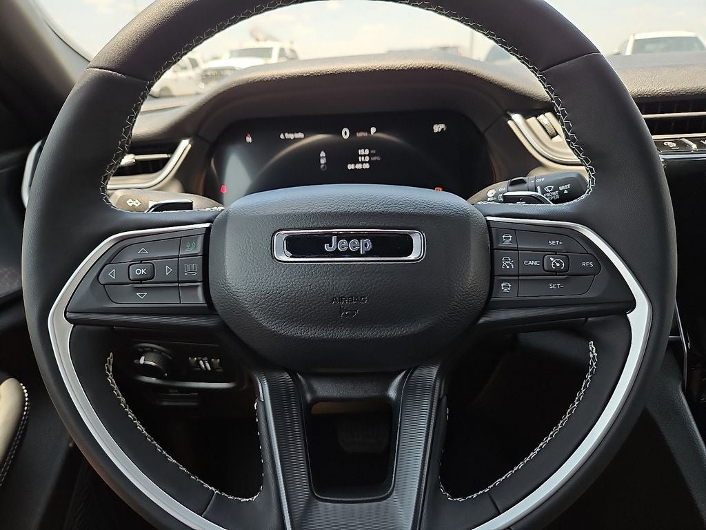 2026 Jeep Grand Cherokee GRAND CHEROKEE L LAREDO X 4X4