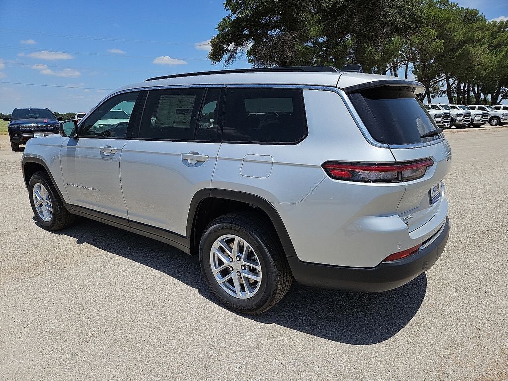 2026 Jeep Grand Cherokee GRAND CHEROKEE L LAREDO X 4X4