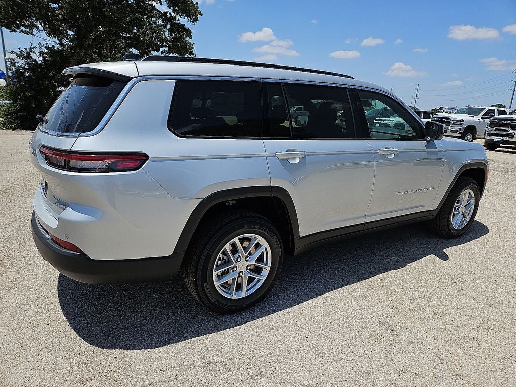 2026 Jeep Grand Cherokee GRAND CHEROKEE L LAREDO X 4X4