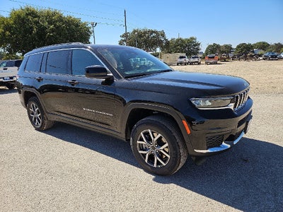 2027 Jeep Grand Cherokee GRAND CHEROKEE L LAREDO X 4X4