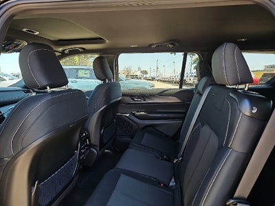2027 Jeep Grand Cherokee GRAND CHEROKEE L LAREDO X 4X4