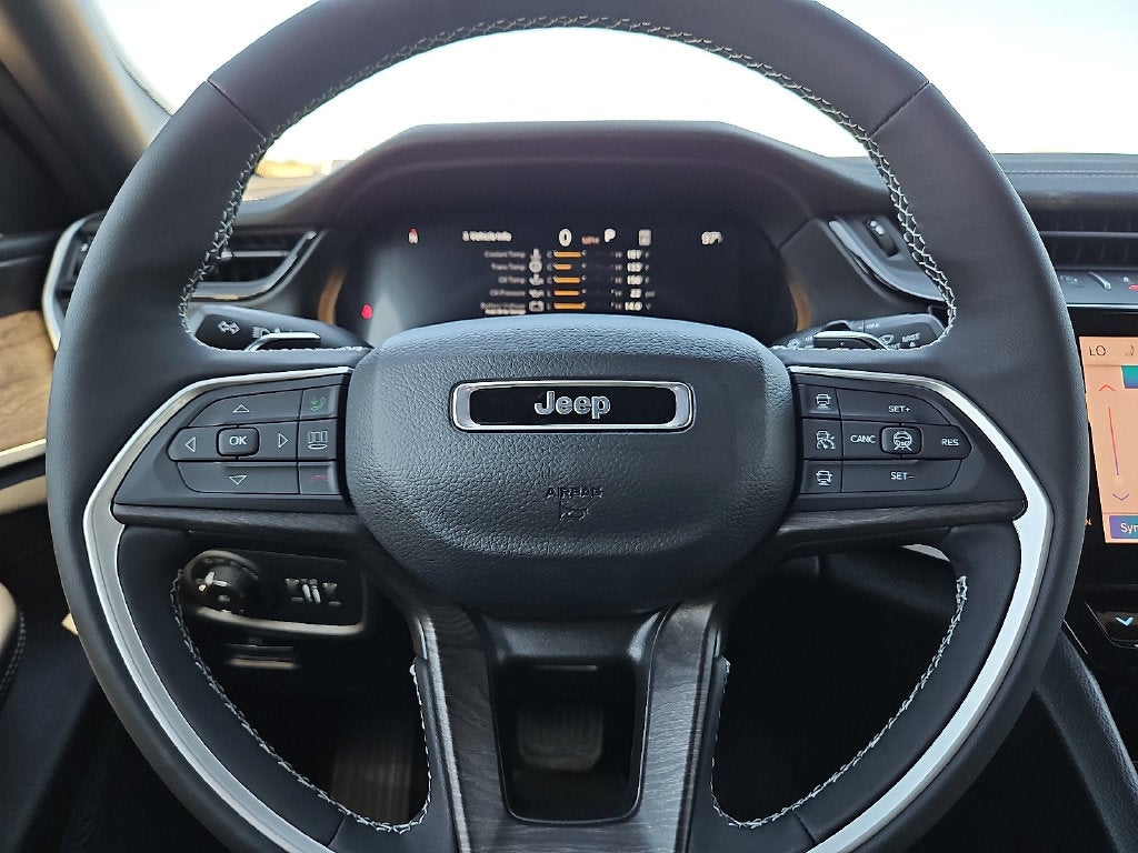 2027 Jeep Grand Cherokee GRAND CHEROKEE L LIMITED 4X4