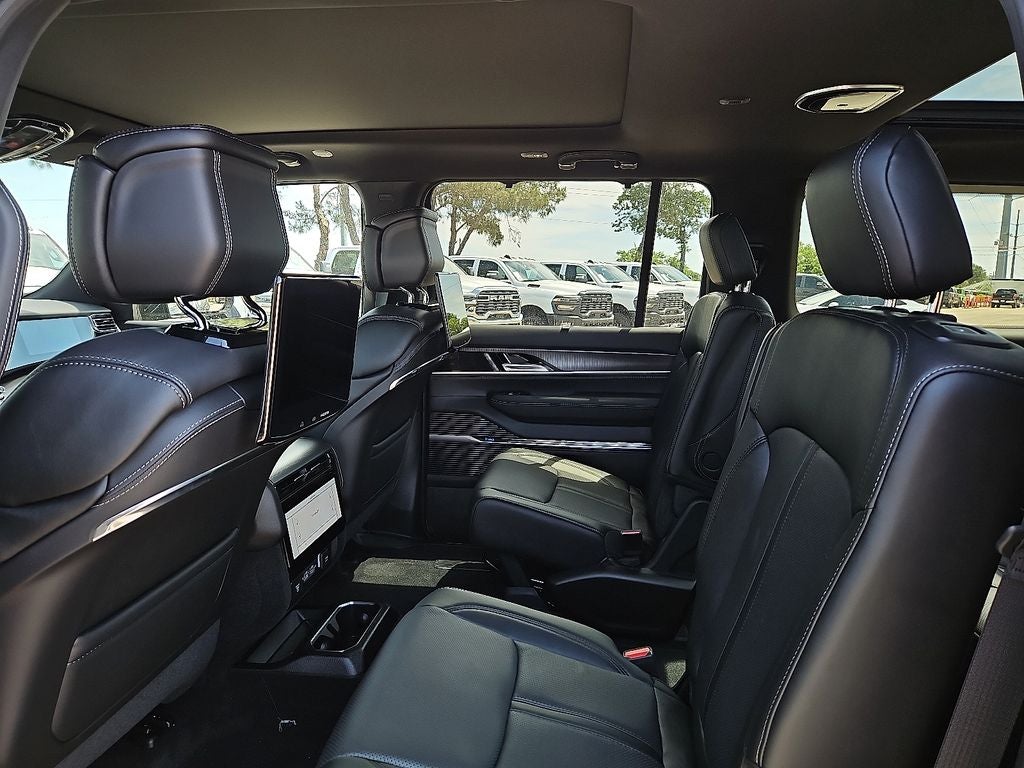 2026 Jeep Grand Wagoneer L Summit Obsidian