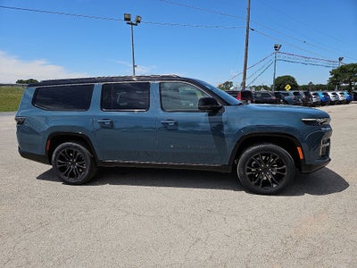 2026 Jeep Grand Wagoneer L Summit Obsidian