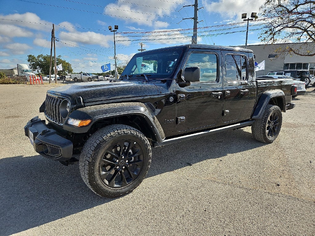 2025 Jeep Gladiator Nighthawk