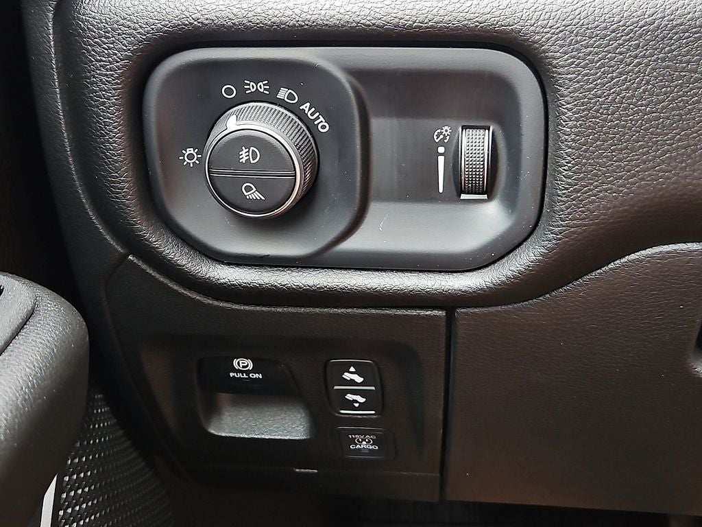 2026 RAM Ram 1500 RAM 1500 LONE STAR CREW CAB 4X2 5'7' BOX
