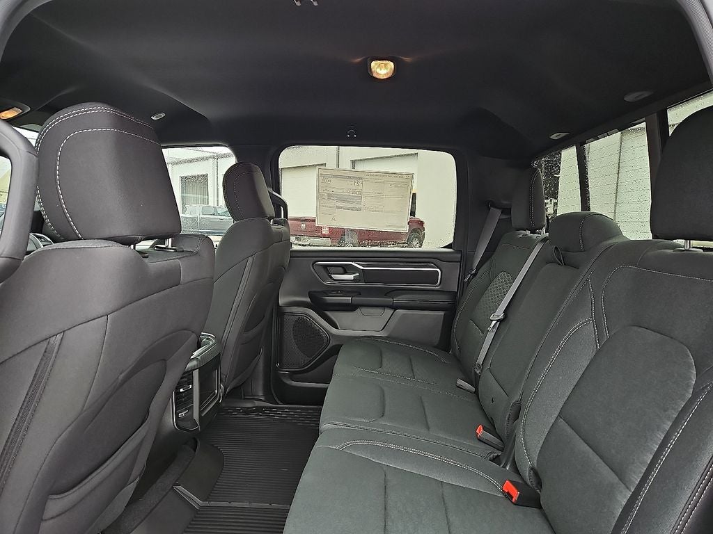 2026 RAM Ram 1500 RAM 1500 LONE STAR CREW CAB 4X2 5'7' BOX