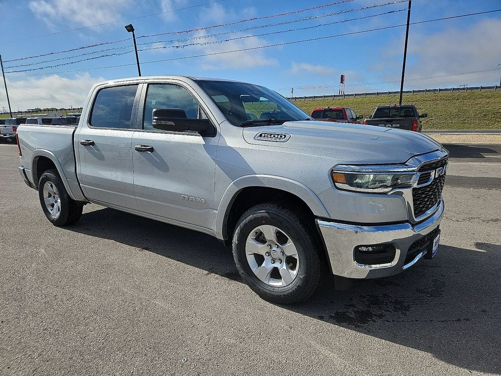 2026 RAM Ram 1500 RAM 1500 LONE STAR CREW CAB 4X2 5'7' BOX