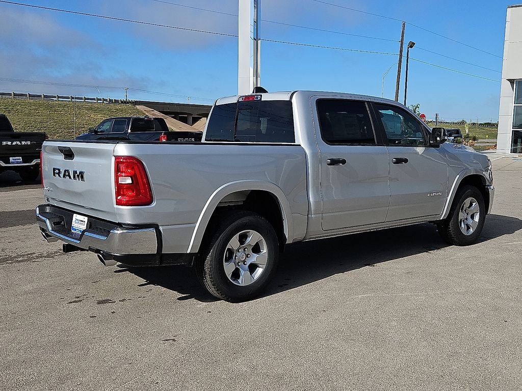 2026 RAM Ram 1500 RAM 1500 LONE STAR CREW CAB 4X2 5'7' BOX