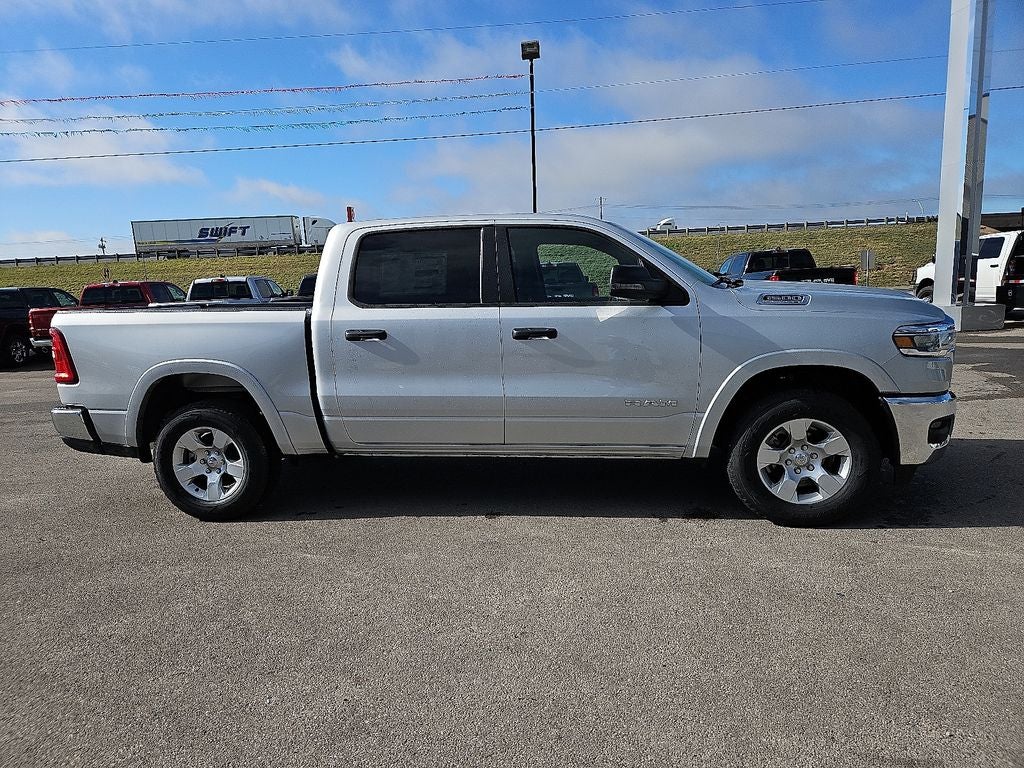 2026 RAM Ram 1500 RAM 1500 LONE STAR CREW CAB 4X2 5'7' BOX