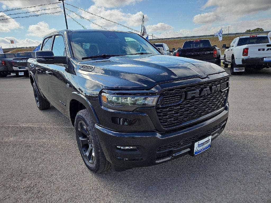 2027 RAM 1500 RAM 1500 LONE STAR CREW CAB 4X2 5'7' BOX