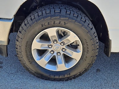 2023 RAM 1500 Laramie Crew Cab 4x2 5'7' Box